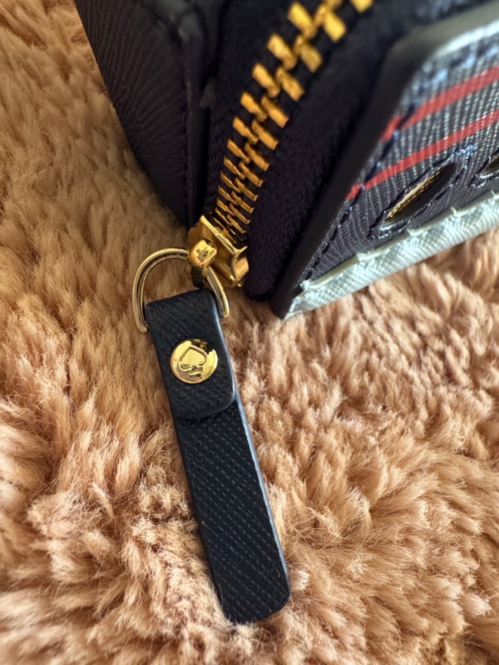 Kate Spade “Expand Your Horizons” Cruise Ship Coin Purse - Picture 4 of 7